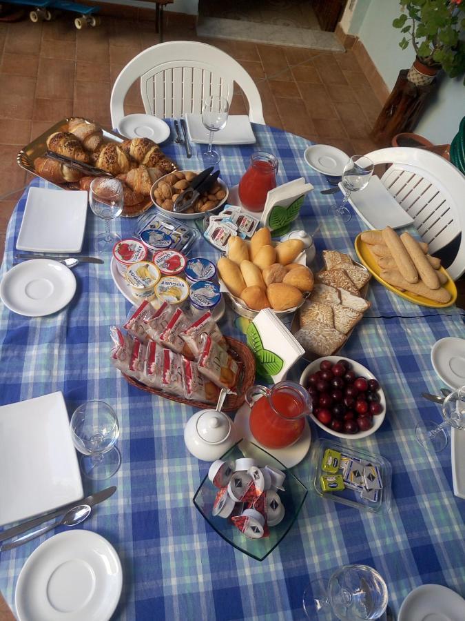 I Tre Scalini Bed & Breakfast Stintino Exterior photo